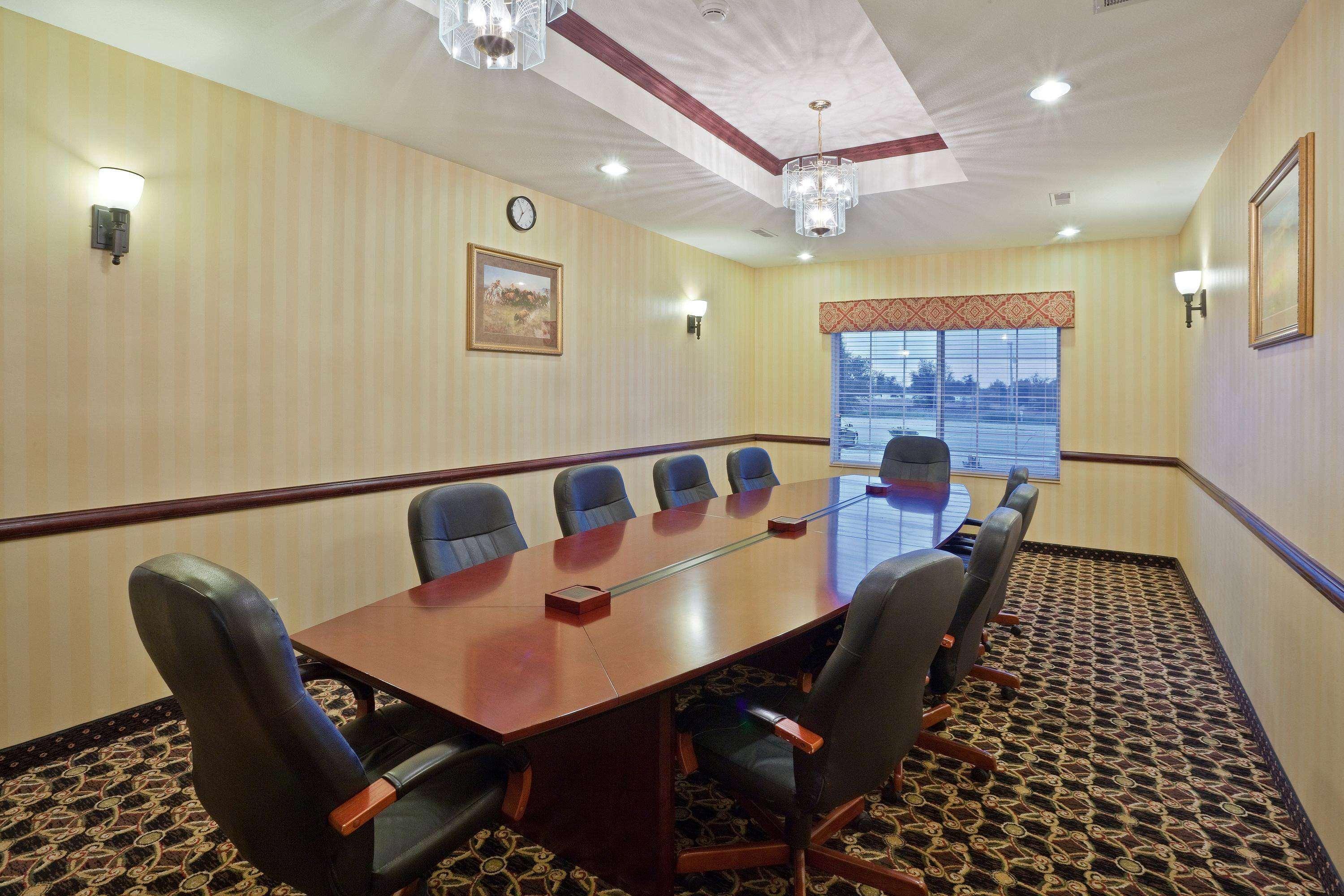 La Quinta By Wyndham Dodge City Ngoại thất bức ảnh
